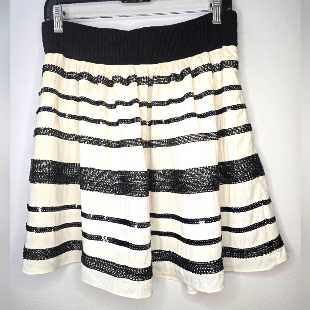 Maeve by Anthropologie beaded band skirt with pockets black/ off-white s…